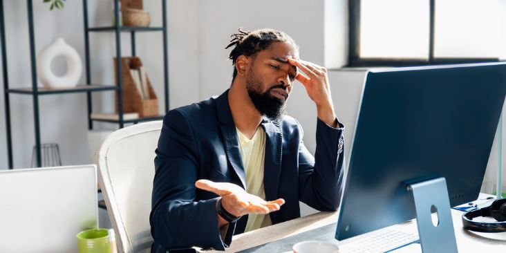 The 4 Signs That Your Project Needs Technology Consulting to Achieve Your Desired Outcomes